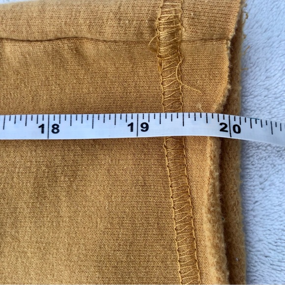 Zoe + Liv Let The Universe Guide You Butterfly Yellow Cropped Sweatshirt - Picture 4 of 6